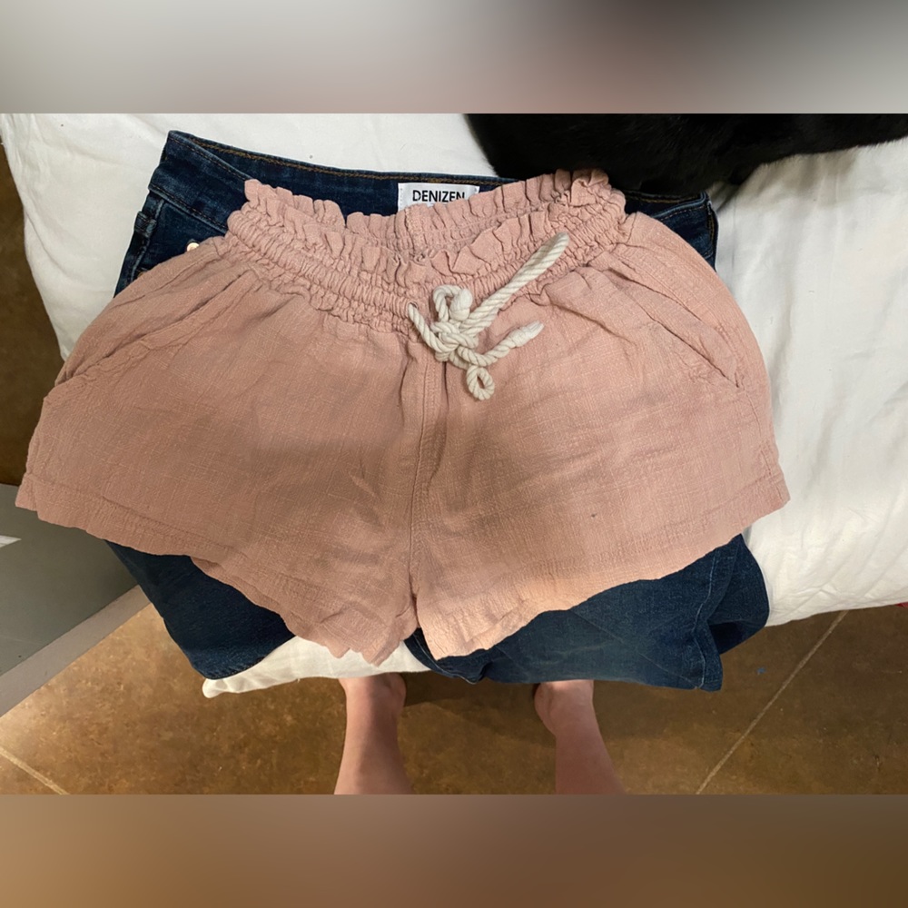 Pink shorts juniors small